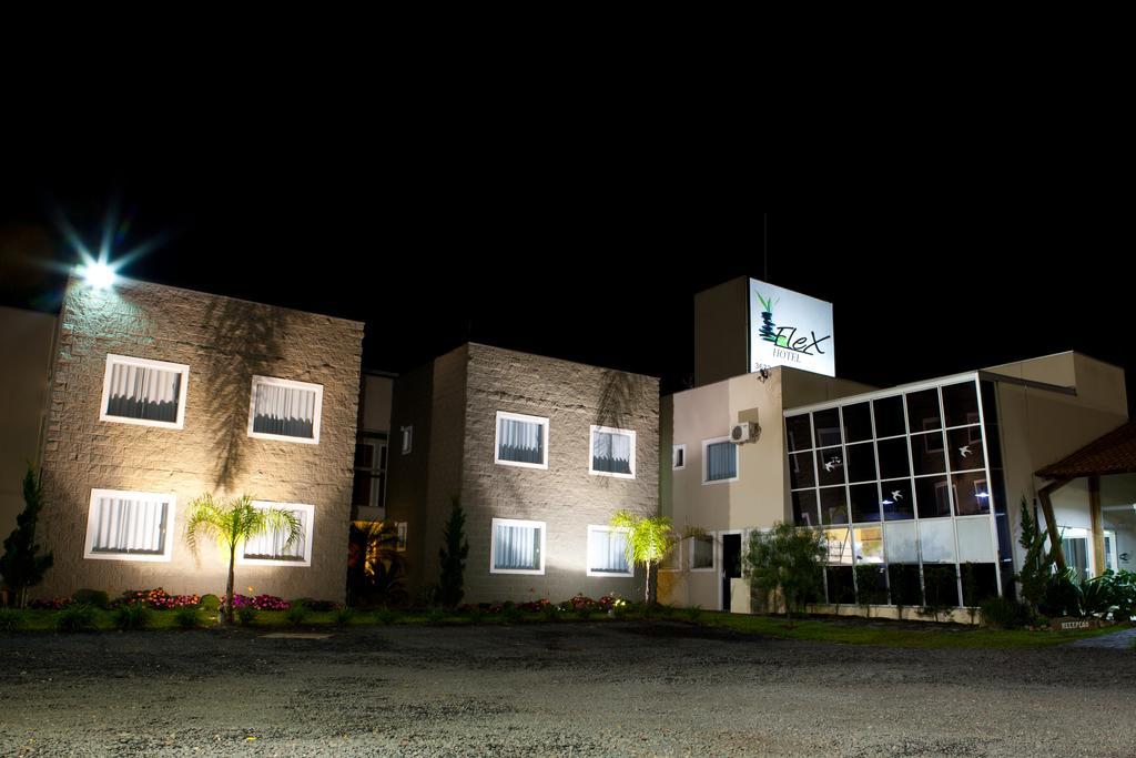 Flex Hotel Canoinhas Exterior foto